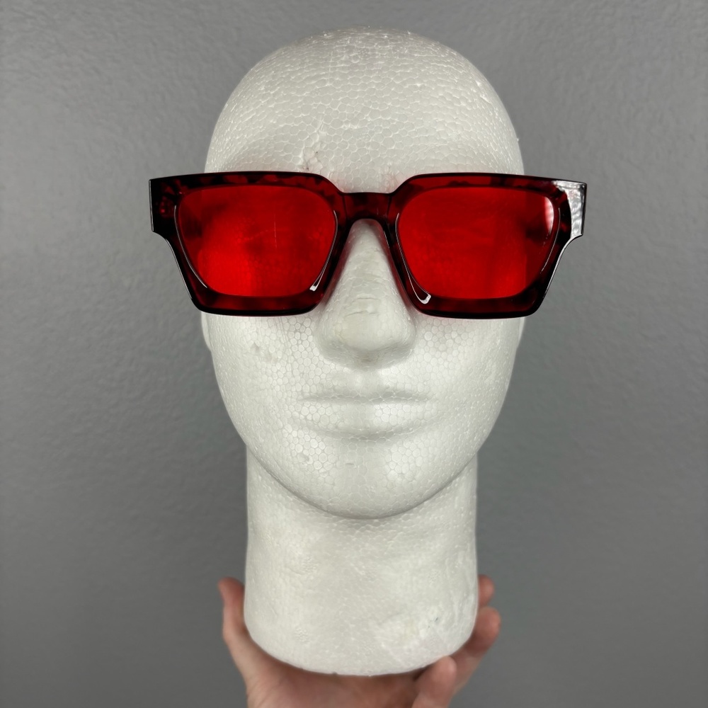 Petals Optimistics Sunglasses in Rose Tortoise